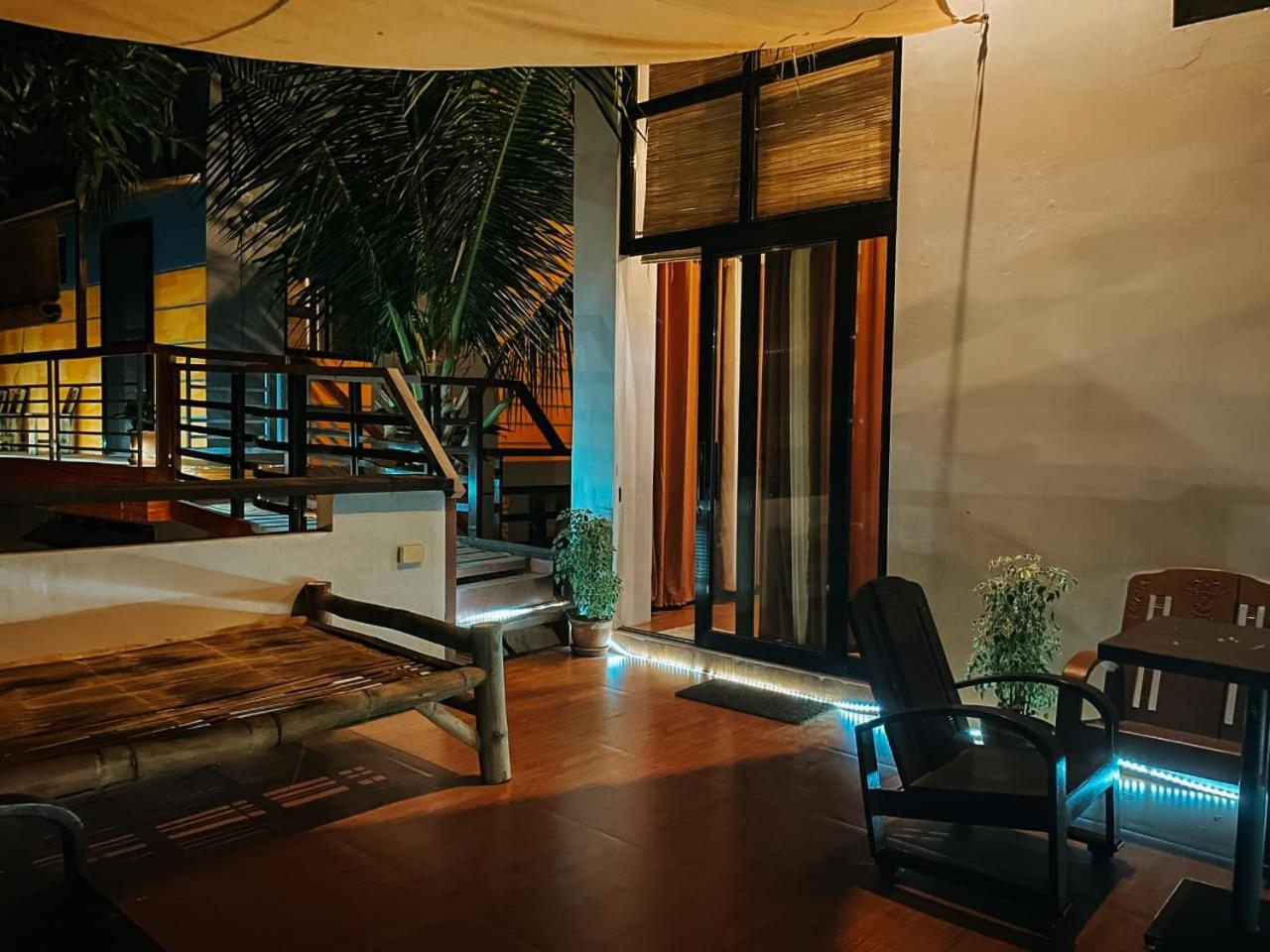 The Bistro House - Loft Unit - Vigan Lejlighed Eksteriør billede
